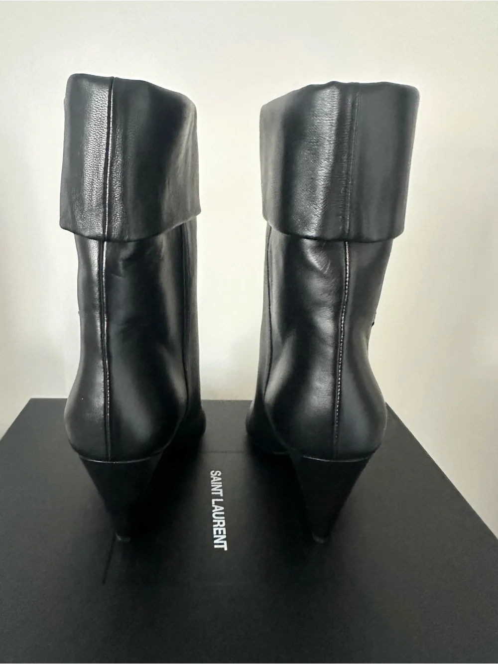 Saint Laurent Black Leather 95mm Niki boots 38.5